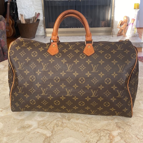 Authentic Louis Vuitton Speedy 40 Monogram Vintage - Picture 3 of 17